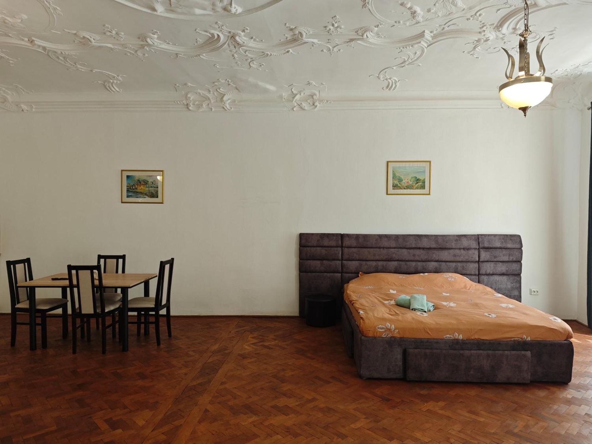 Clasic Studio Central Braszów Zewnętrze zdjęcie