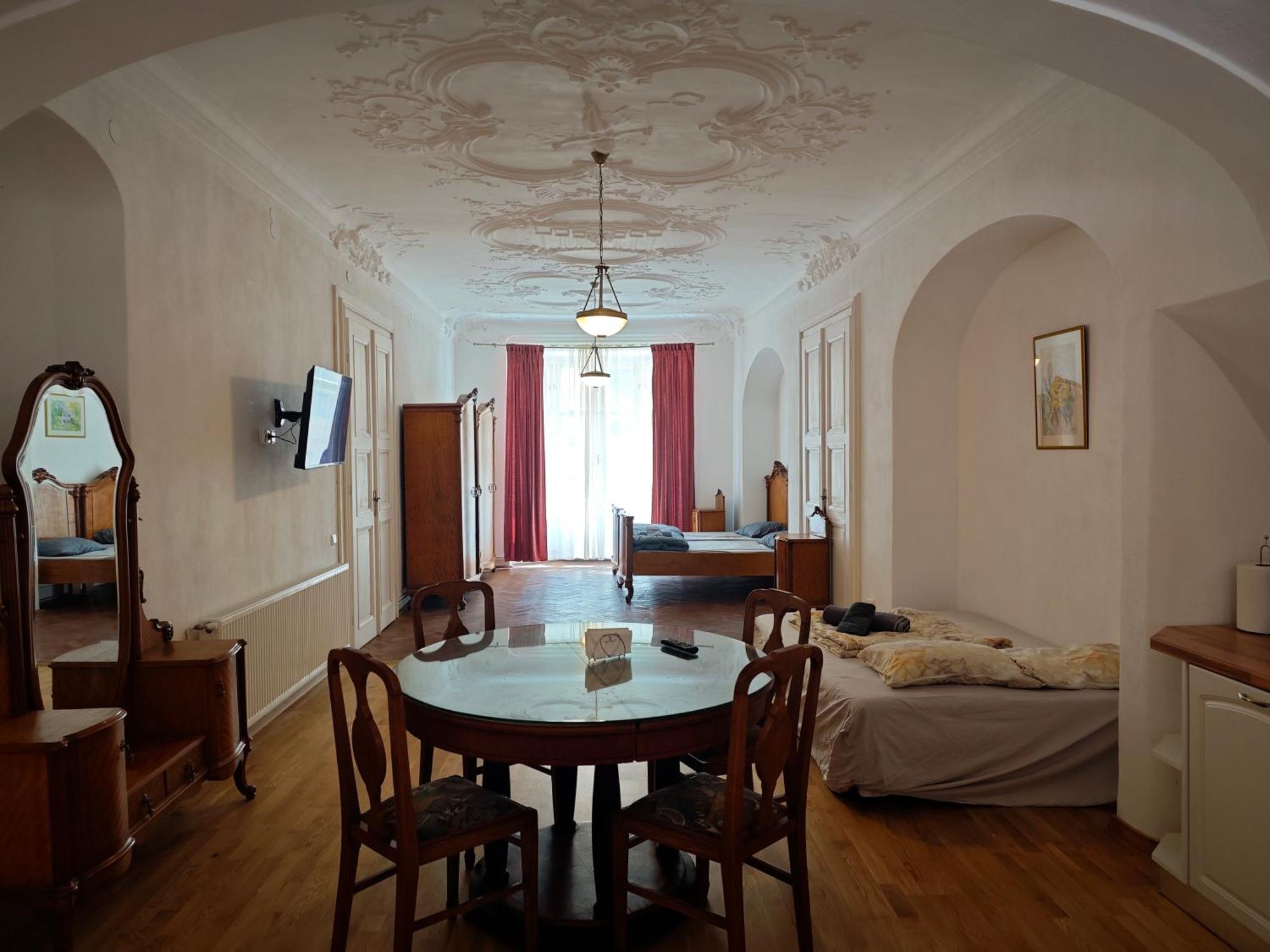 Clasic Studio Central Braszów Zewnętrze zdjęcie